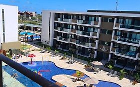 Makia Beach Experience Concept